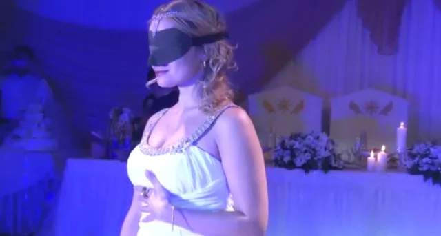 The wedding of the century – the bride doesn’t know she’s the bride at her own wedding (video)